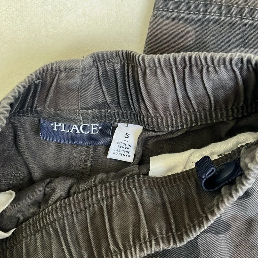 PLACE Little Boy’s Camo Cargo Pants Size 5